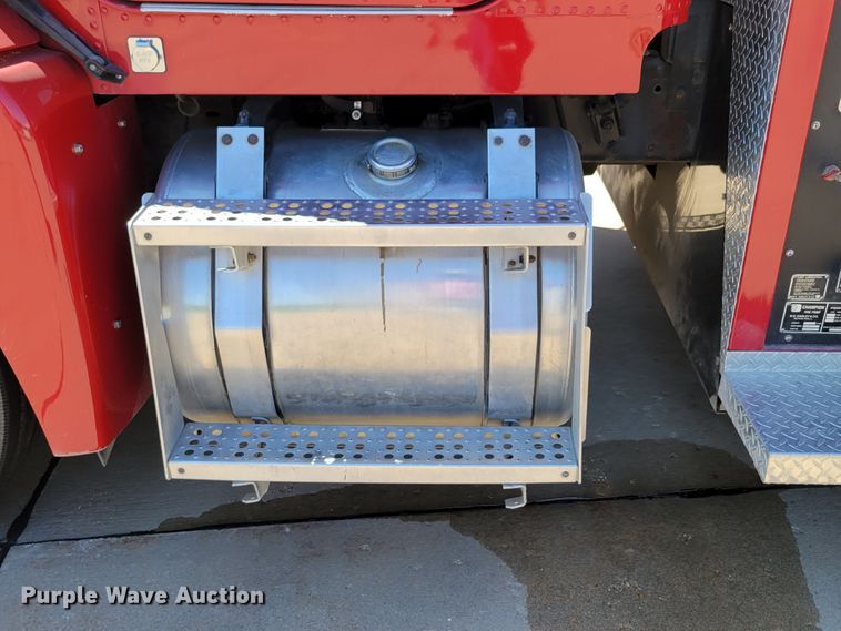 image for item DM2354 1994 Freightliner  tanker fire truck