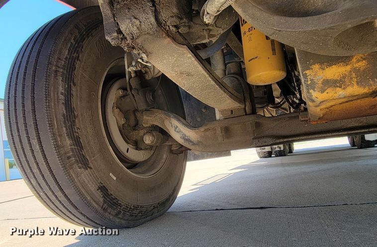 image for item DM2354 1994 Freightliner  tanker fire truck