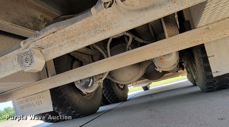 image for item DM2354 1994 Freightliner  tanker fire truck