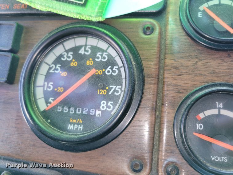 image for item DM2354 1994 Freightliner  tanker fire truck