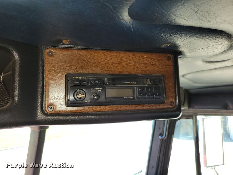 image for item DM2354 1994 Freightliner  tanker fire truck