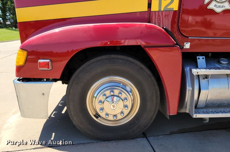 image for item DM2354 1994 Freightliner  tanker fire truck