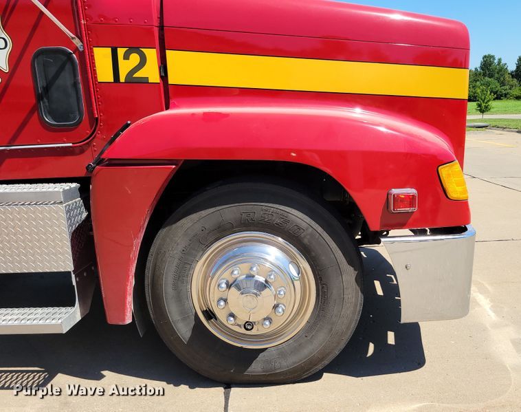 image for item DM2354 1994 Freightliner  tanker fire truck