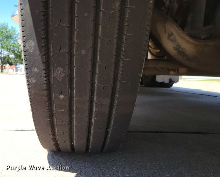 image for item DM2354 1994 Freightliner  tanker fire truck