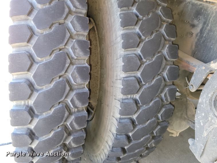 image for item DM2354 1994 Freightliner  tanker fire truck