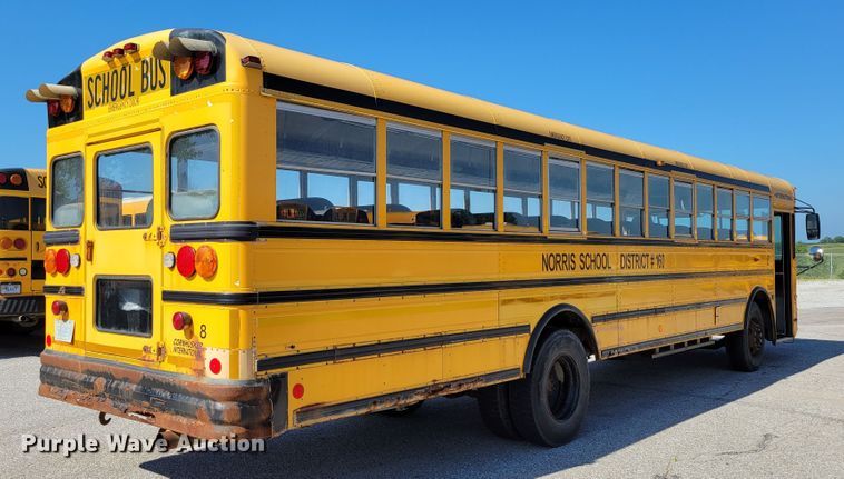 image for item DM2373 2001 International Genesis  school bus
