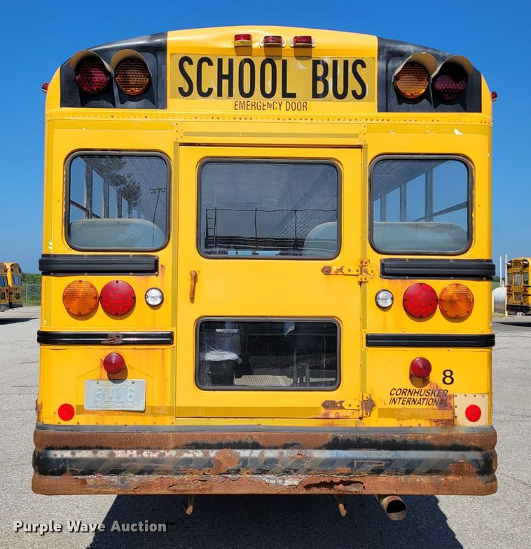 image for item DM2373 2001 International Genesis  school bus