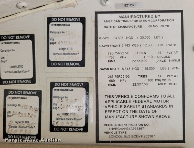 image for item DM2373 2001 International Genesis  school bus