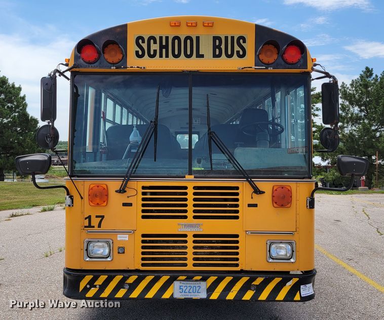 image for item DM2374 2004 Thomas Saf-T-Liner MVP EF  school bus