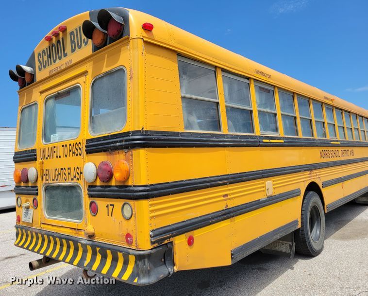 image for item DM2374 2004 Thomas Saf-T-Liner MVP EF  school bus