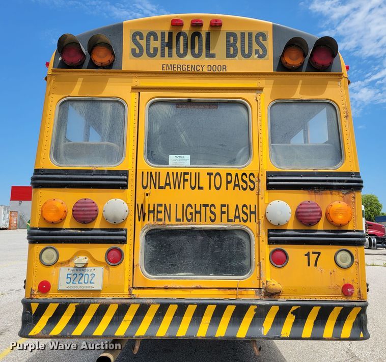 image for item DM2374 2004 Thomas Saf-T-Liner MVP EF  school bus