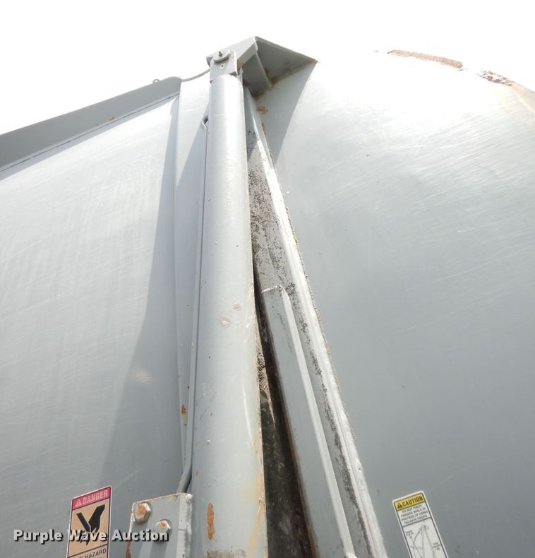 image for item DN1625 2015 Mack LEU633 Mammoth  refuse truck