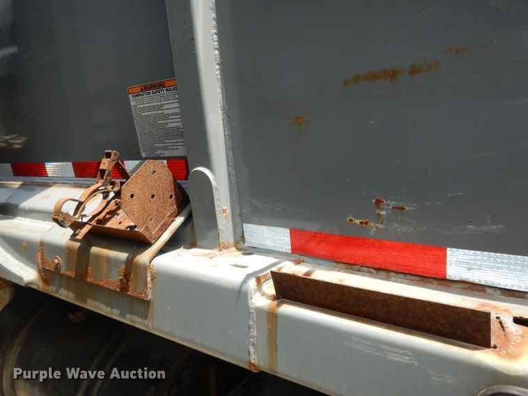 image for item DN1625 2015 Mack LEU633 Mammoth  refuse truck