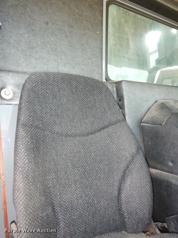 image for item DN1625 2015 Mack LEU633 Mammoth  refuse truck