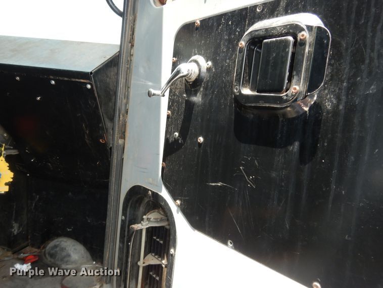 image for item DN1625 2015 Mack LEU633 Mammoth  refuse truck