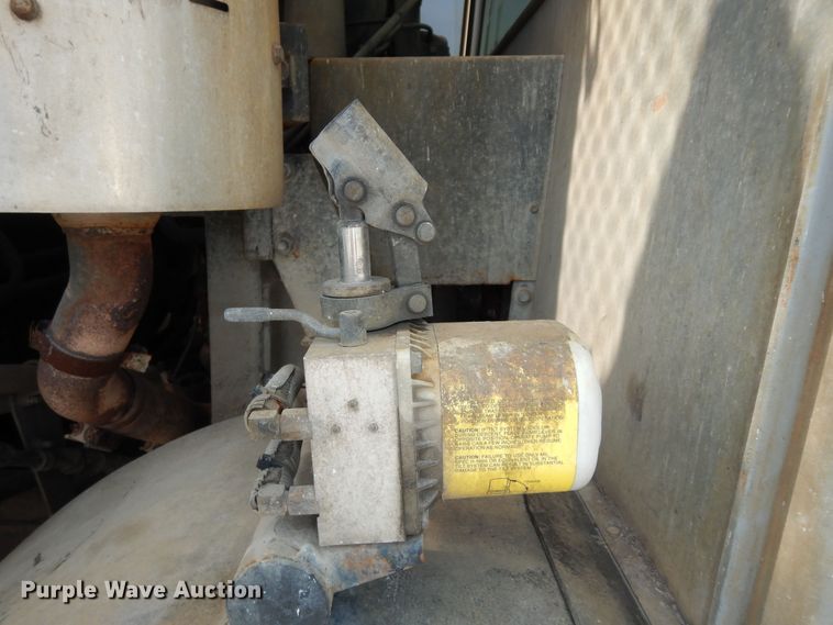 image for item DN1625 2015 Mack LEU633 Mammoth  refuse truck