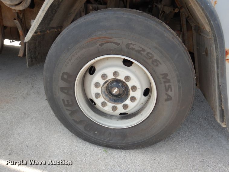 image for item DN1625 2015 Mack LEU633 Mammoth  refuse truck