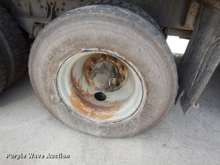 image for item DN1625 2015 Mack LEU633 Mammoth  refuse truck