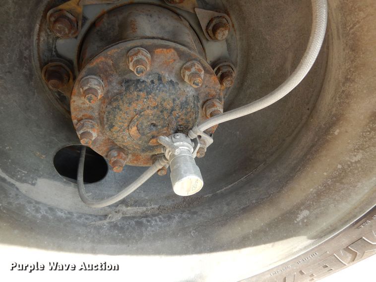 image for item DN1625 2015 Mack LEU633 Mammoth  refuse truck