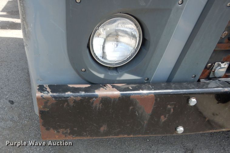 image for item DN1627 2013 Mack LEU613  refuse truck