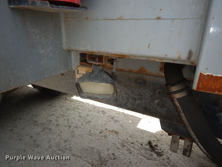 image for item DN1627 2013 Mack LEU613  refuse truck