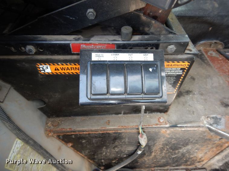 image for item DN1627 2013 Mack LEU613  refuse truck