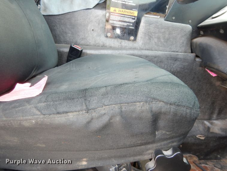 image for item DN1627 2013 Mack LEU613  refuse truck