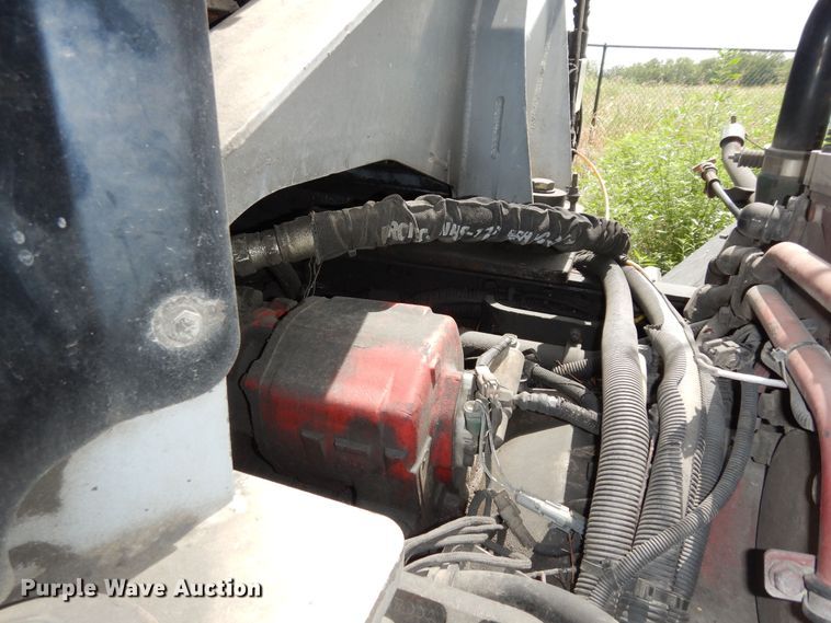 image for item DN1627 2013 Mack LEU613  refuse truck