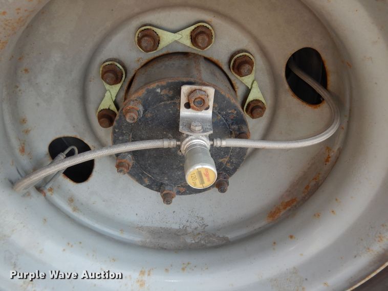 image for item DN1627 2013 Mack LEU613  refuse truck