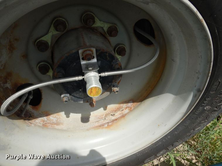 image for item DN1627 2013 Mack LEU613  refuse truck