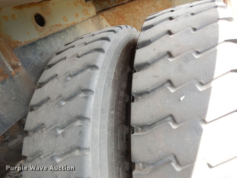 image for item DN1627 2013 Mack LEU613  refuse truck