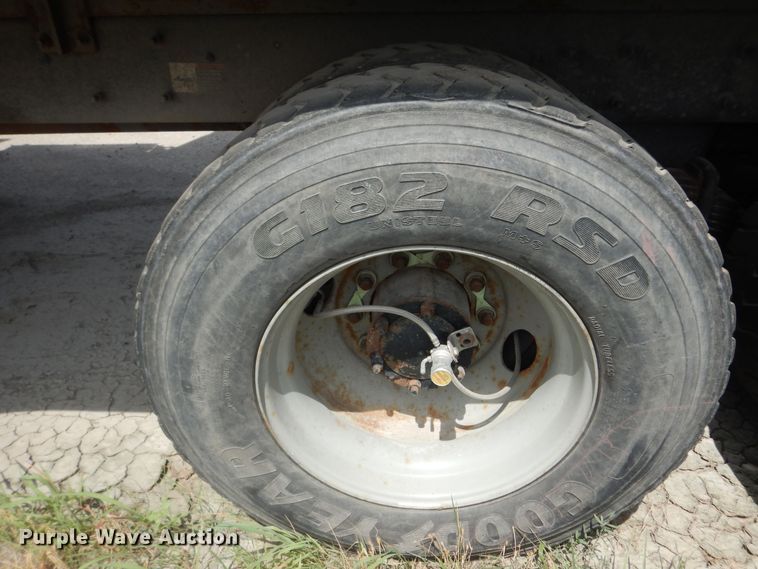 image for item DN1627 2013 Mack LEU613  refuse truck