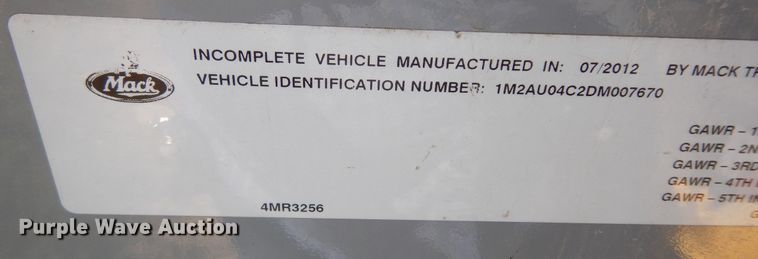 image for item DN1627 2013 Mack LEU613  refuse truck