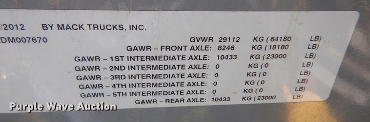 image for item DN1627 2013 Mack LEU613  refuse truck