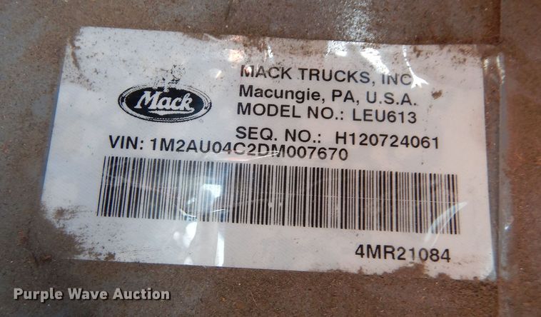 image for item DN1627 2013 Mack LEU613  refuse truck