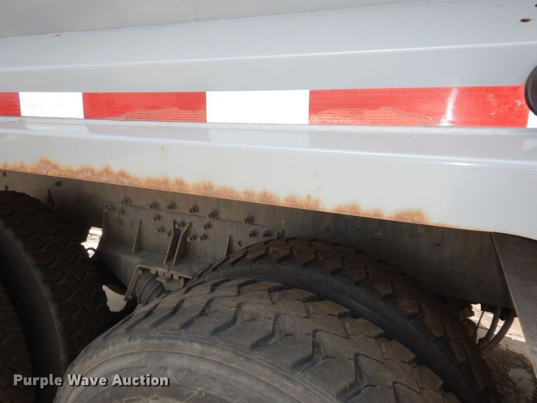 image for item DN1628 2014 Mack LEU613  refuse truck