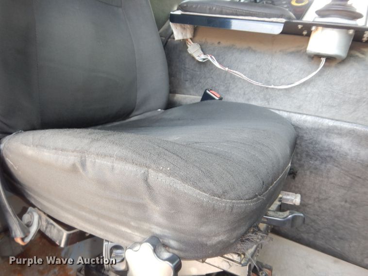 image for item DN1628 2014 Mack LEU613  refuse truck