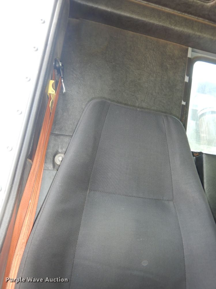 image for item DN1628 2014 Mack LEU613  refuse truck