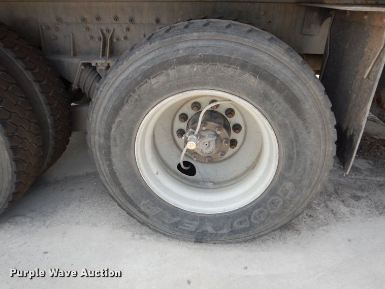 image for item DN1628 2014 Mack LEU613  refuse truck