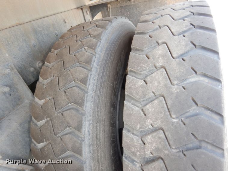 image for item DN1628 2014 Mack LEU613  refuse truck