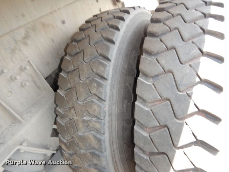 image for item DN1628 2014 Mack LEU613  refuse truck