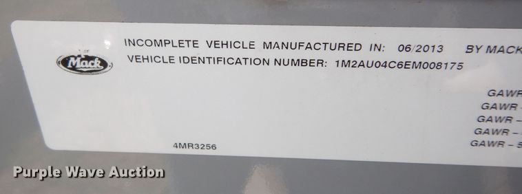 image for item DN1628 2014 Mack LEU613  refuse truck