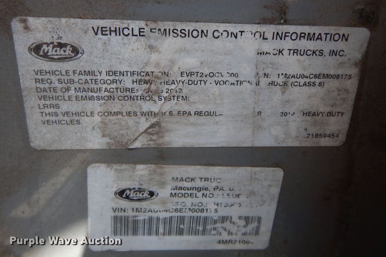 image for item DN1628 2014 Mack LEU613  refuse truck