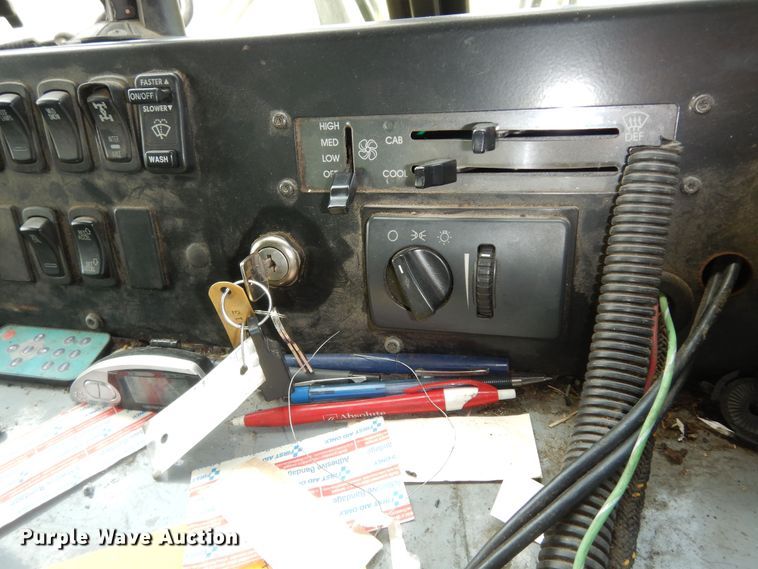 image for item DN1629 2015 Mack LEU633 Mammoth  refuse truck