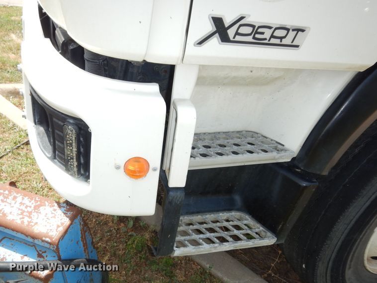 image for item DN1630 2014 Auto Car ACMD42  street sweeper truck