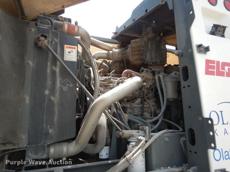 image for item DN1630 2014 Auto Car ACMD42  street sweeper truck