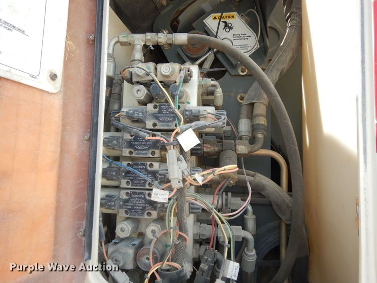 image for item DN1630 2014 Auto Car ACMD42  street sweeper truck