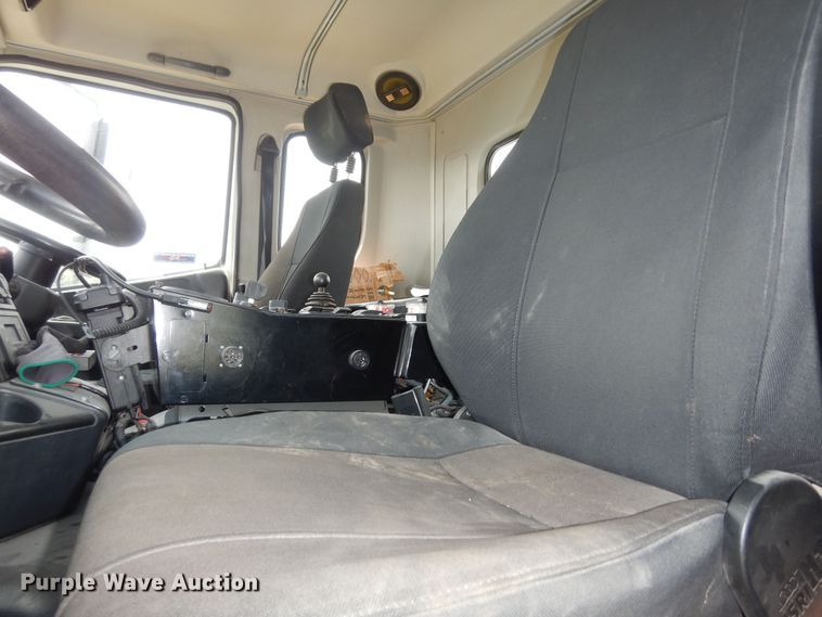 image for item DN1630 2014 Auto Car ACMD42  street sweeper truck