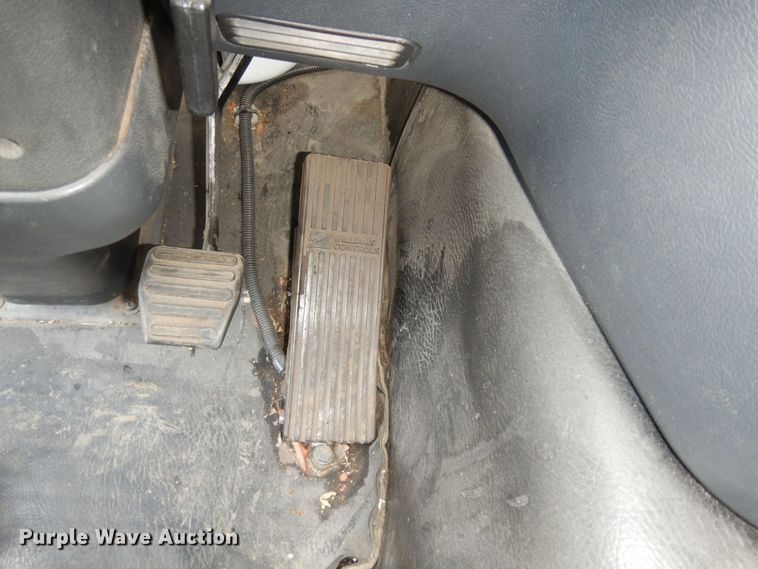 image for item DN1630 2014 Auto Car ACMD42  street sweeper truck