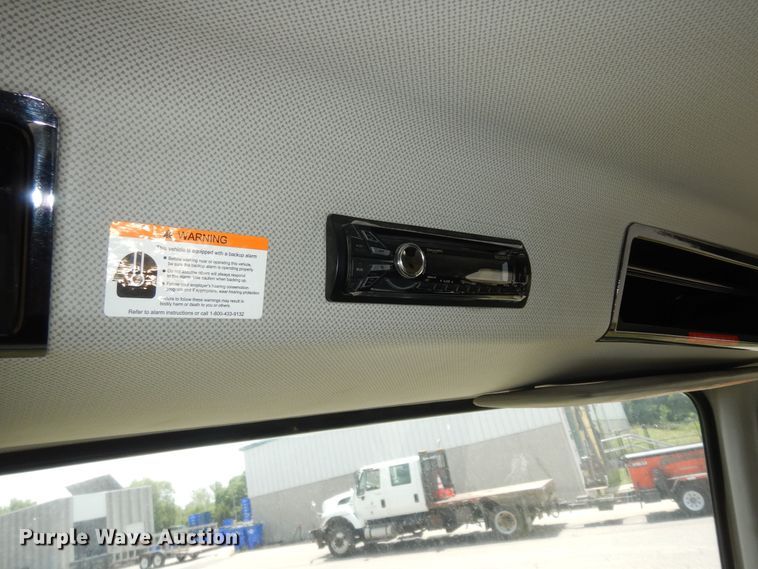 image for item DN1630 2014 Auto Car ACMD42  street sweeper truck